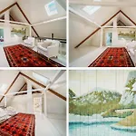 The Old Vicarage - Flakstad Lofoten 람베르그