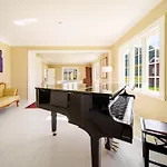 빌라 The Old Vicarage - Flakstad Lofoten