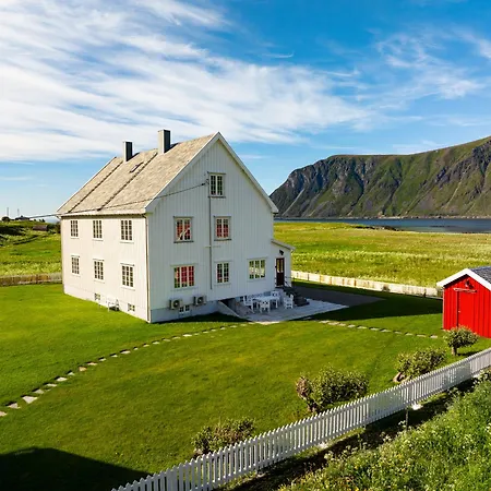 The Old Vicarage - Flakstad Lofoten *